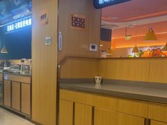 -小鱼小牛(世欧广场店)