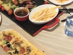 -必胜客(宁海西子国际店)