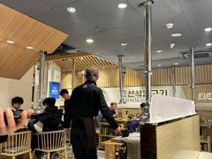 -金会长自助海鲜·烤肉(人民广场店)