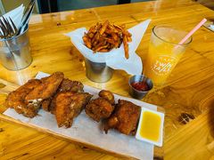 美式南部炸鸡-Twin Tails Brewpub双尾精酿餐吧(八坼店)