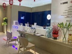-柏乐口腔医院·舒适化无痛种植牙中心(东盟商务区院)