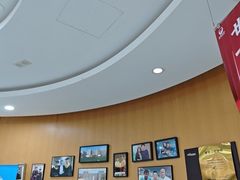 -雅悦齿科(顾村公园店)