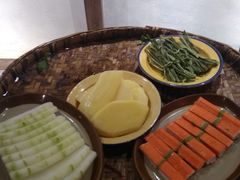 -王婆乔鲜鱼自助火锅(蜀汉路店)