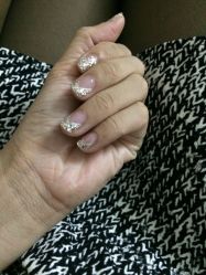 -美斯洛美甲美睫连锁店