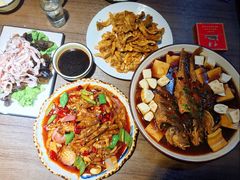 -六福烧烤酒馆(秦隆步行街店)