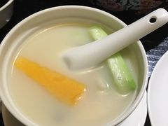 -俏江南(中山路先天下广场店)