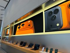 -Apple零售店(华贸购物中心店)