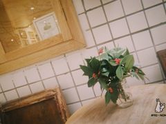 -懒鱼时光馆(沙坪坝店)