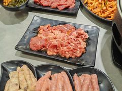 -啊美丽炭火烤肉(滑翔一店)