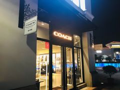 -COACH蔻驰(百联奥特莱斯广场店)