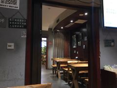 -万记麻辣烫国展总店