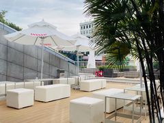 -UNI UNI(环亚凯瑟琳店)