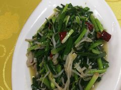 -穆豪麦蒸碗羊羔肉