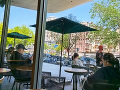 -星巴克臻选(华堂·新辰汇店)