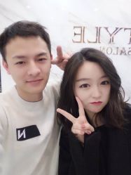 点击看大图 咨询预约微❤️:Gavin0811-专业烫发染发接发