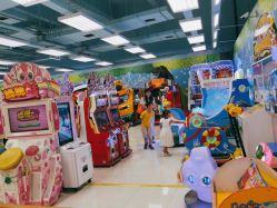 -莫莉幻想儿童乐园(郑州丹尼斯三天地店)