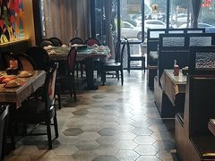 大堂-味上湘菜馆(河马店)