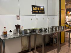 -文山荷鲜居(翠湖店)