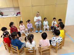 -绿城奇妙园双语日托(华茂悦峰园区)