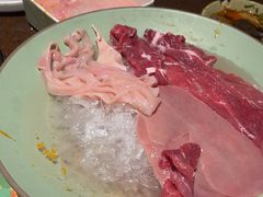 -巴倒烫陆派火锅山庄(南山总店)