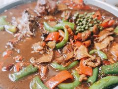 -八两八金·莱芜特色炒鸡(市南漳浦路店)