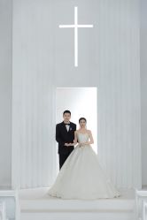 -都市丽人婚纱摄影