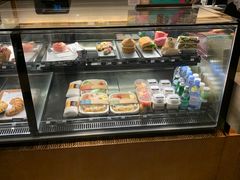 面包甜点陈列柜-星巴克臻选(北京颐堤港中心第二店)