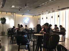 大堂-喜茶(中山利和新地店)