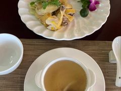 -亚龙湾老厨房·海南家常味