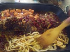 -川渝窈妹纸包鱼·齐齐哈尔烤肉