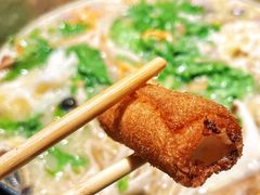 -尚尚仙·酸汤猪手·猪肚鸡火锅(华联万柳购物中心店)