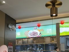 -湘当有饭剁椒鱼头(昆山招商花园城店)