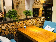 -苹果树下艺术餐厅(宋庄店)
