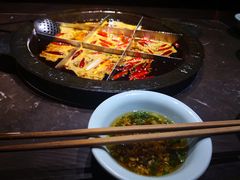 -红九格老火锅(三峡广场店)