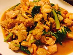 -闯关东东北农家菜(崂山石老人店)