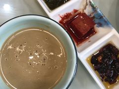 -龙香居海鲜浑锅家常菜·特色驴肉