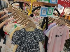 -广州白马服装市场