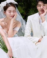 -易摄影婚纱摄影工作室