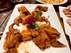 黄泥烧鸽子-95号酱骨·一块豆腐(展春园西路店)