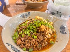 -丁丁猫重庆小面(徐州路店)