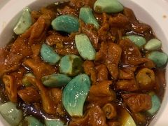 腊八蒜烧肥肠-老浒记烤鸭-北京菜(琉璃厂店)