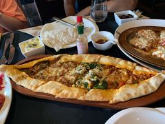 四季皮塔饼-Efes Turkish & Mediterranean Cuisine 艾菲斯餐厅(陆家嘴店)