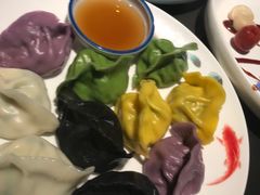 五味海鲜水饺拼盘-东莱馋房(陆家嘴店)