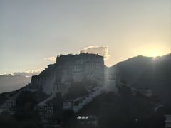 -平措康桑·和牛自助观景餐厅(布达拉宫店)