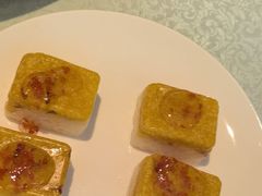 -阿瓦山寨·湘菜现炒·剁椒鱼头王(咸阳总店)