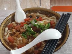 -晋合湘山西刀削面(中冀斯巴鲁大厦店)
