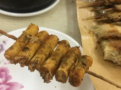 豆皮金针菇卷-兄弟联果木炭烤翅·50年家传鸡翅秘方