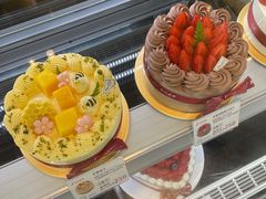 -花花卷卷·鲜食蛋糕(静安久光百货店)