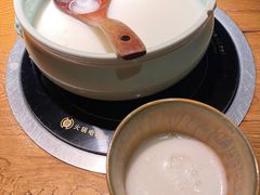 -吃饭皇帝大土家民族菜(正大广场店)