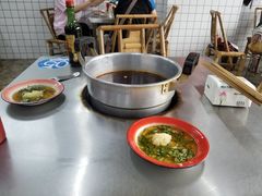 -咏勝锑锅麻辣烫(净居寺路总店)